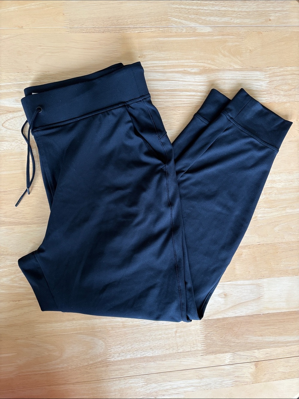😎 Yogalicious Lux Joggers. Size L. Excellent condition!